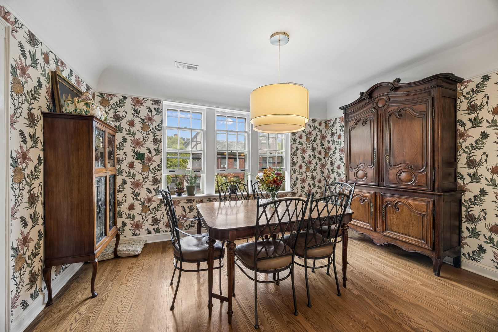 1130 Washington Boulevard 3a Property Photo 6