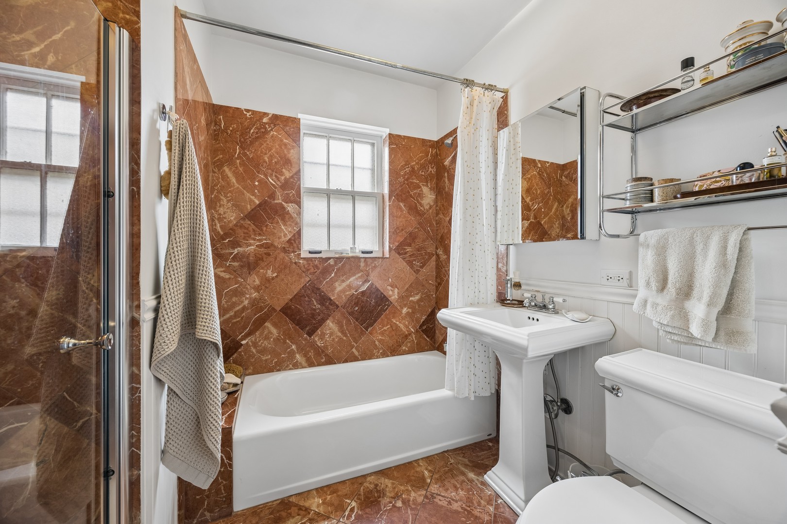 1130 Washington Boulevard 3a Property Photo 12
