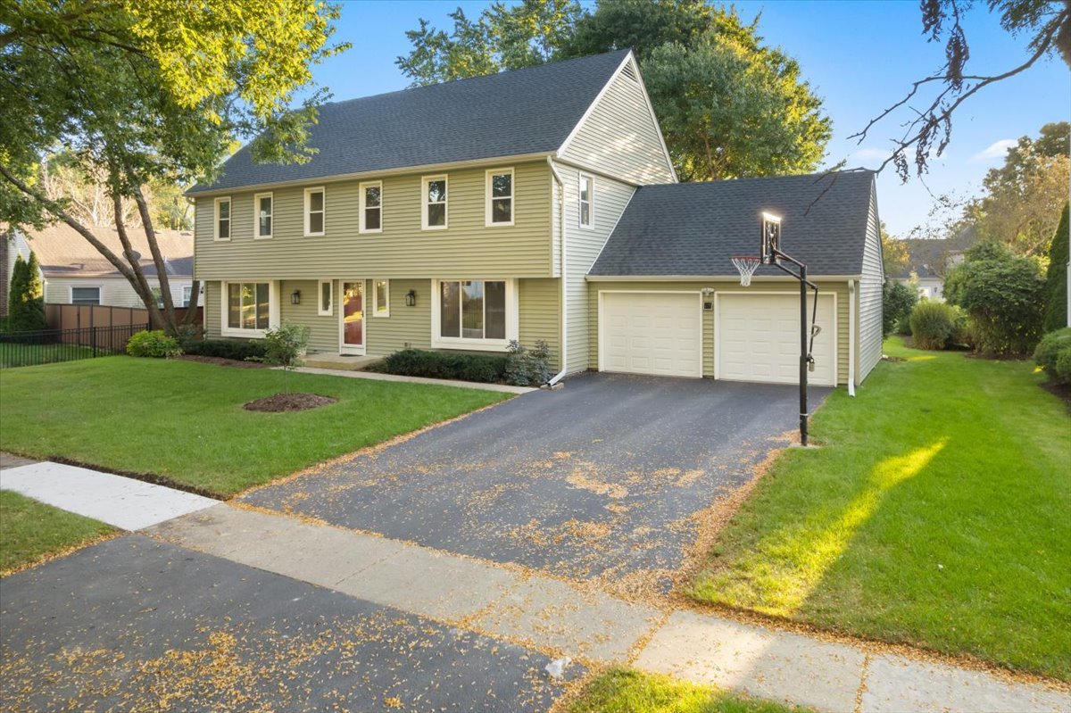 550 Longmeadow Circle Property Photo 3