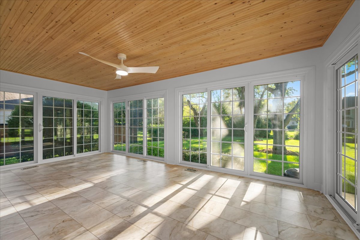 550 Longmeadow Circle Property Photo 27