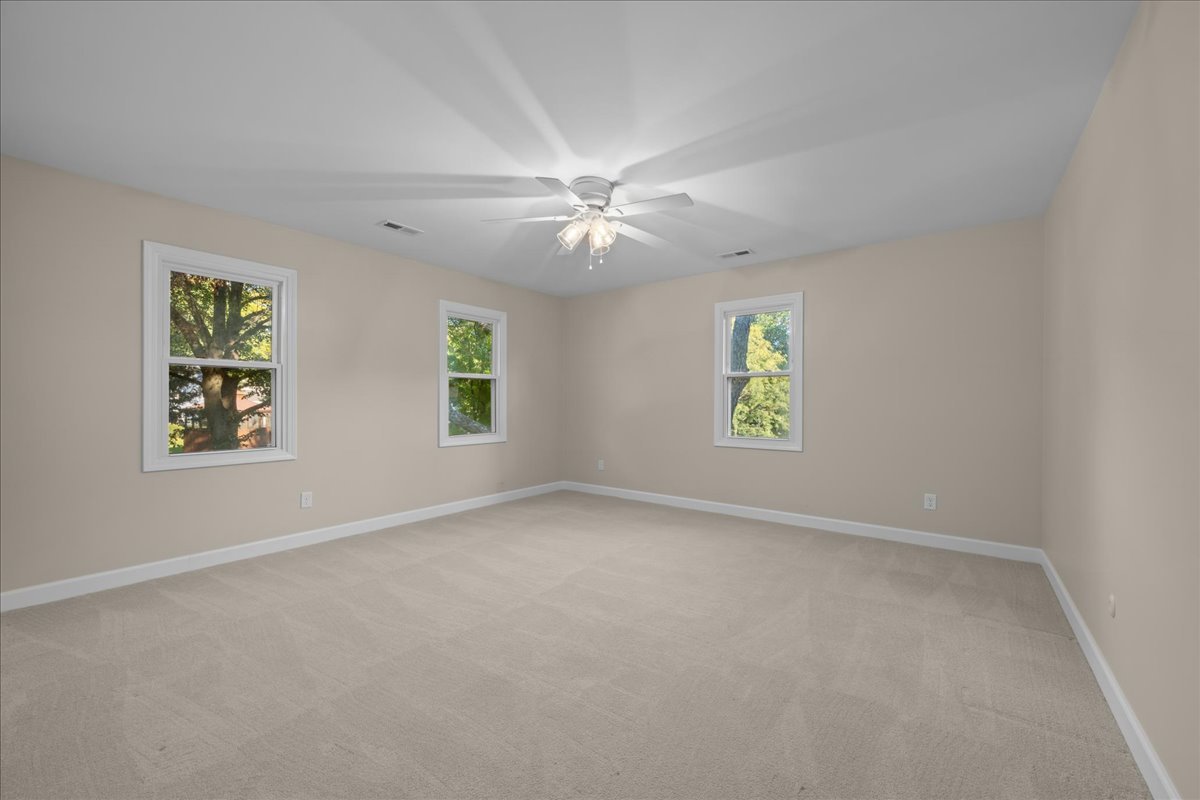 550 Longmeadow Circle Property Photo 37