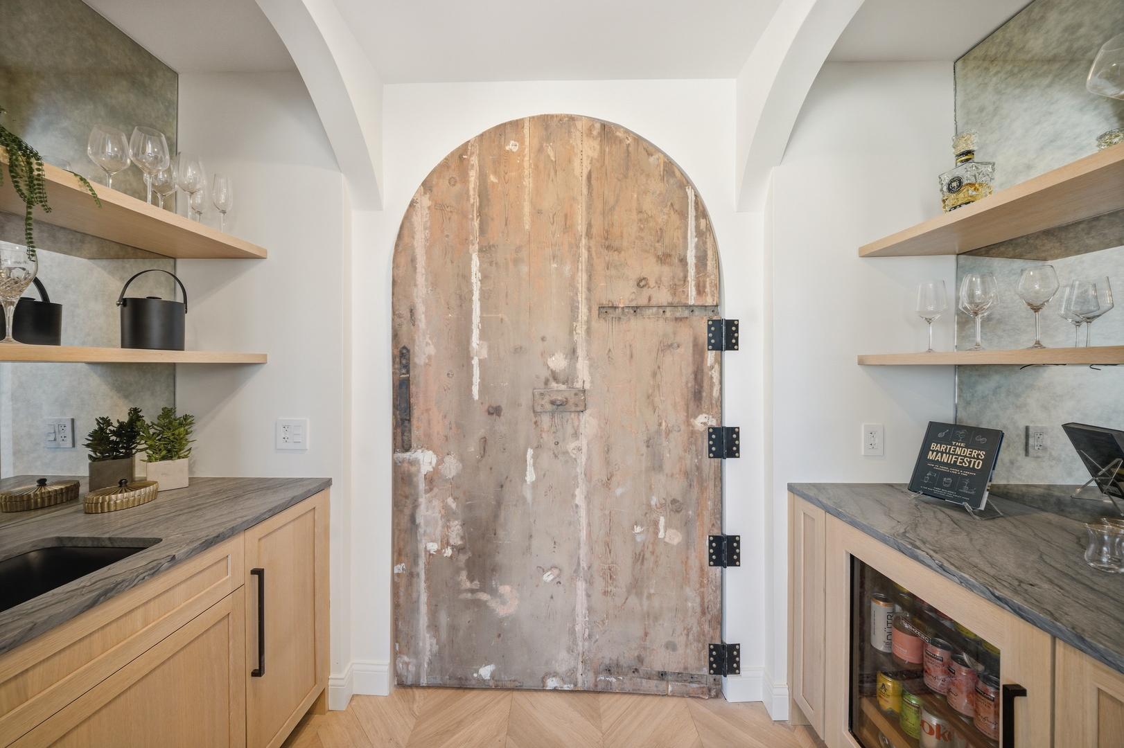 111 E Chestnut Street Ph-ab Property Photo 43