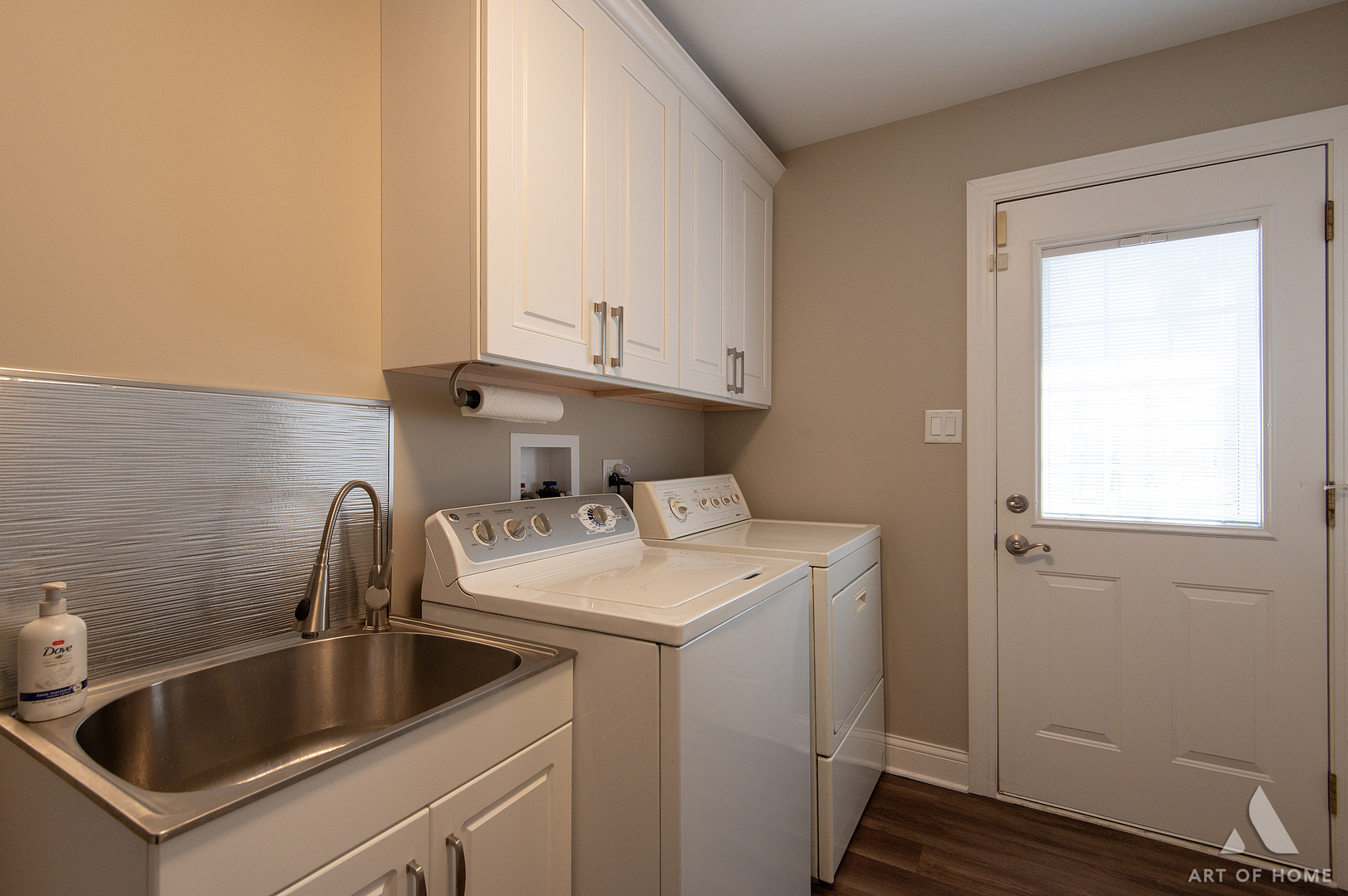 11655 S Nagle Avenue Property Photo 25