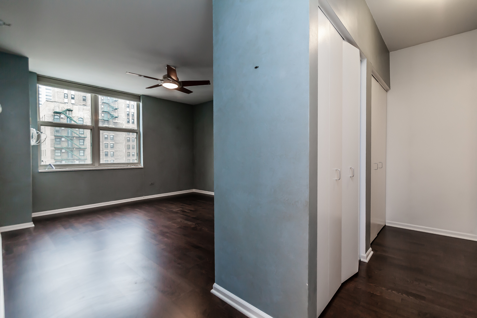 21 W Chestnut Street 1602 Property Photo 8