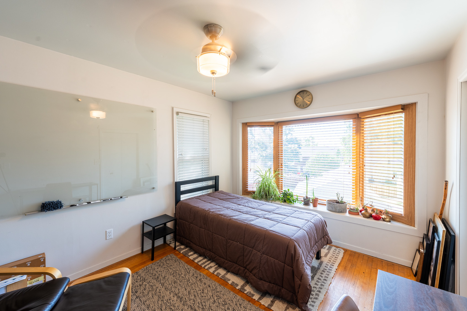 1227 W Stephenson Street Property Photo 20