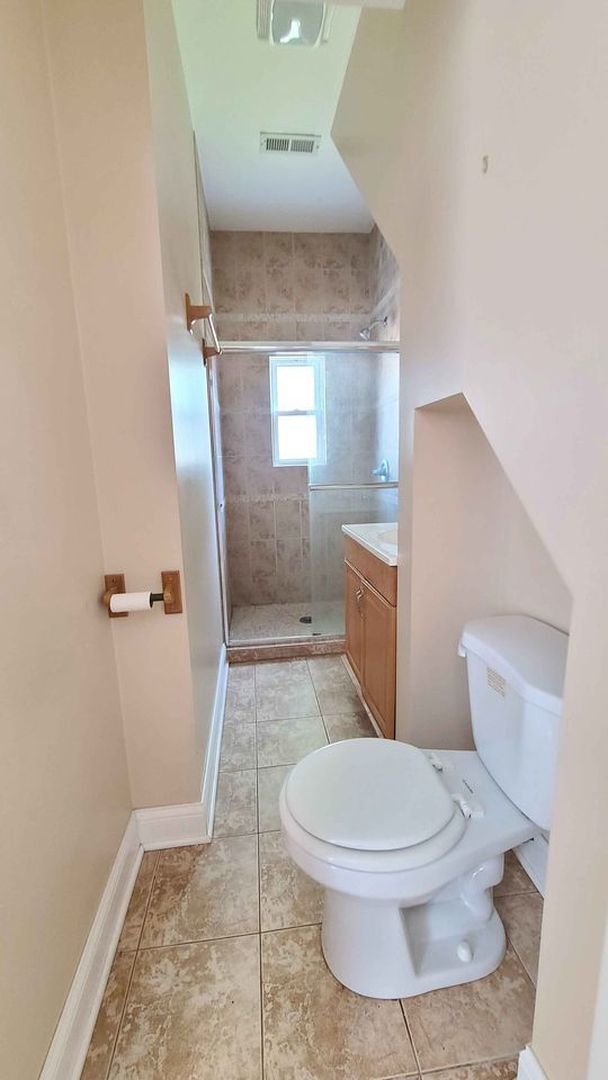 2024 N Wolcott Avenue Ch-1r Property Photo 13