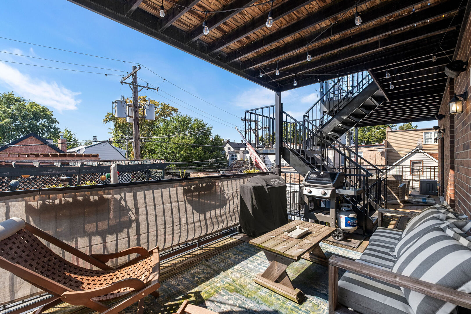 3340 N Damen Avenue 2s Property Photo 24