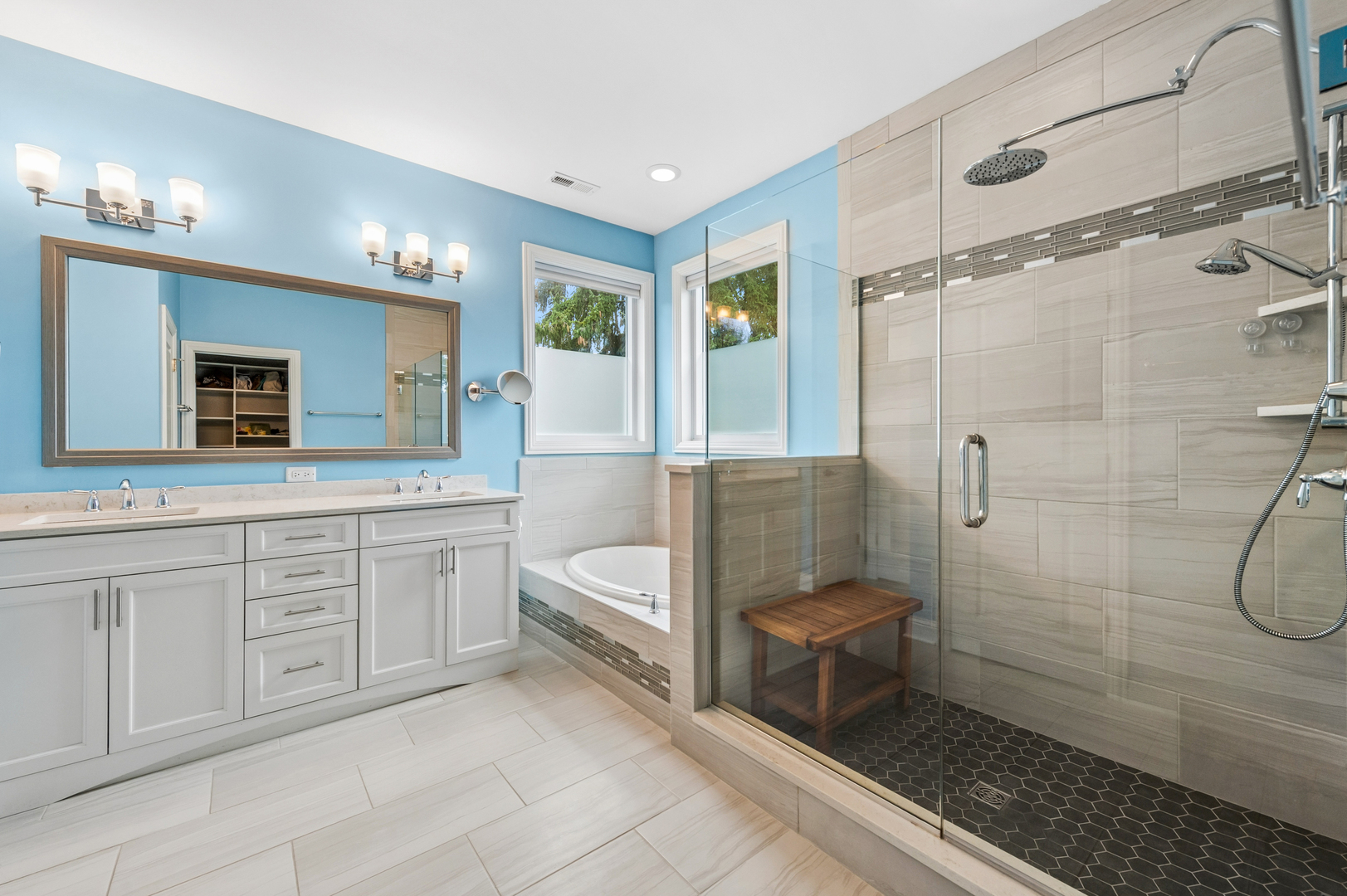 1110 Chestnut Street Property Photo 21