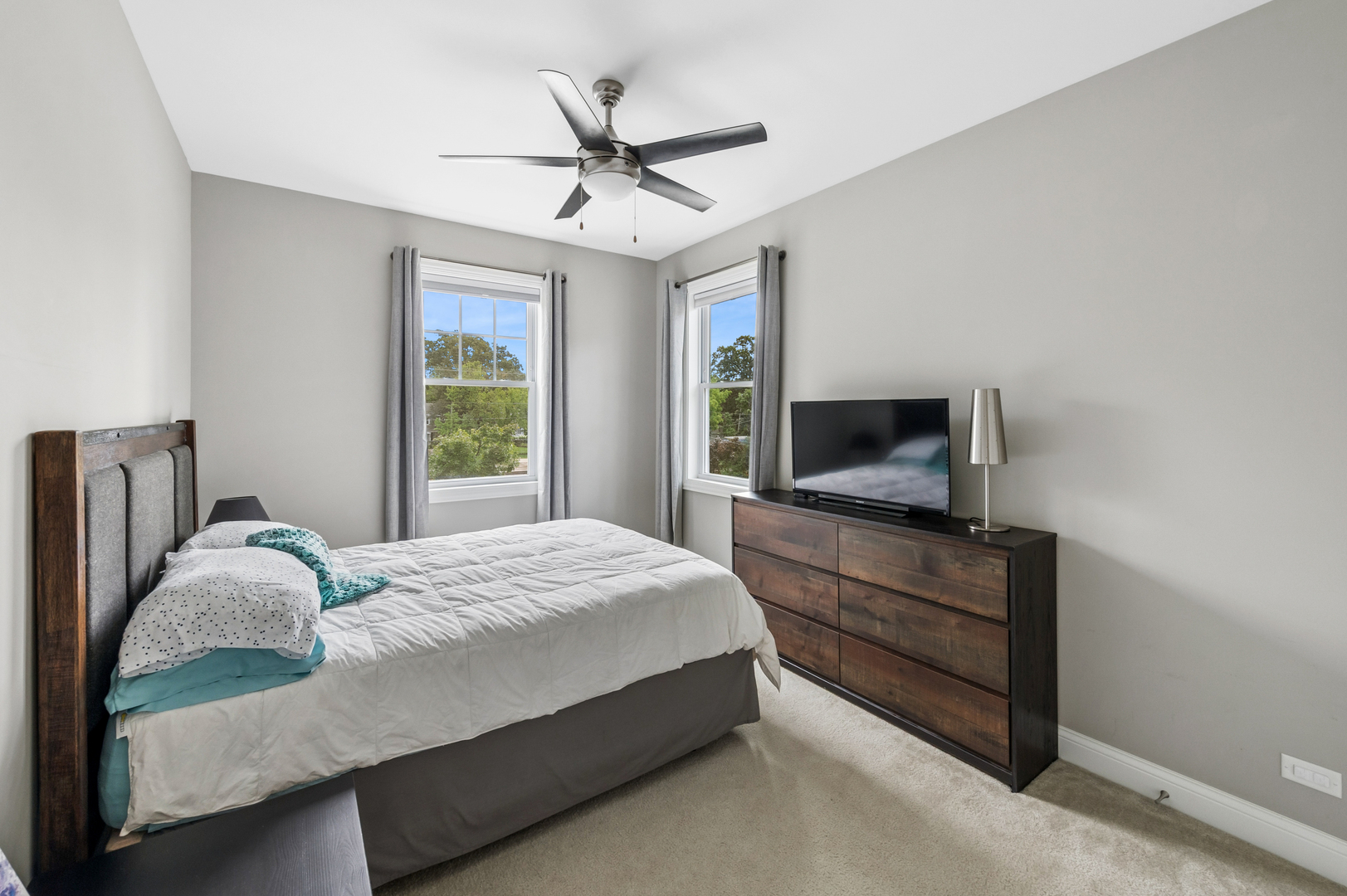 1110 Chestnut Street Property Photo 25