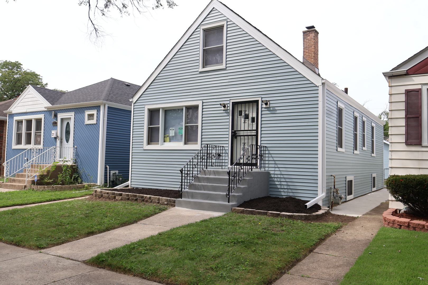 12414 S Aberdeen Street Property Photo 2
