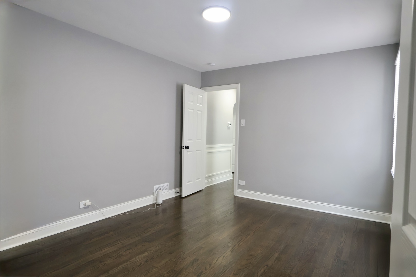 12414 S Aberdeen Street Property Photo 11