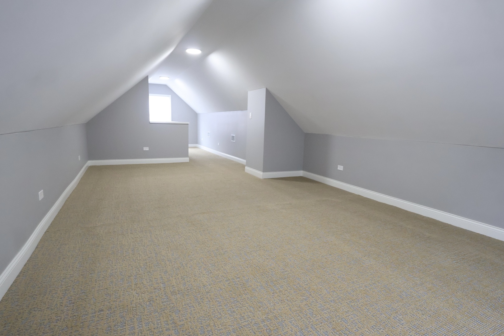 12414 S Aberdeen Street Property Photo 15