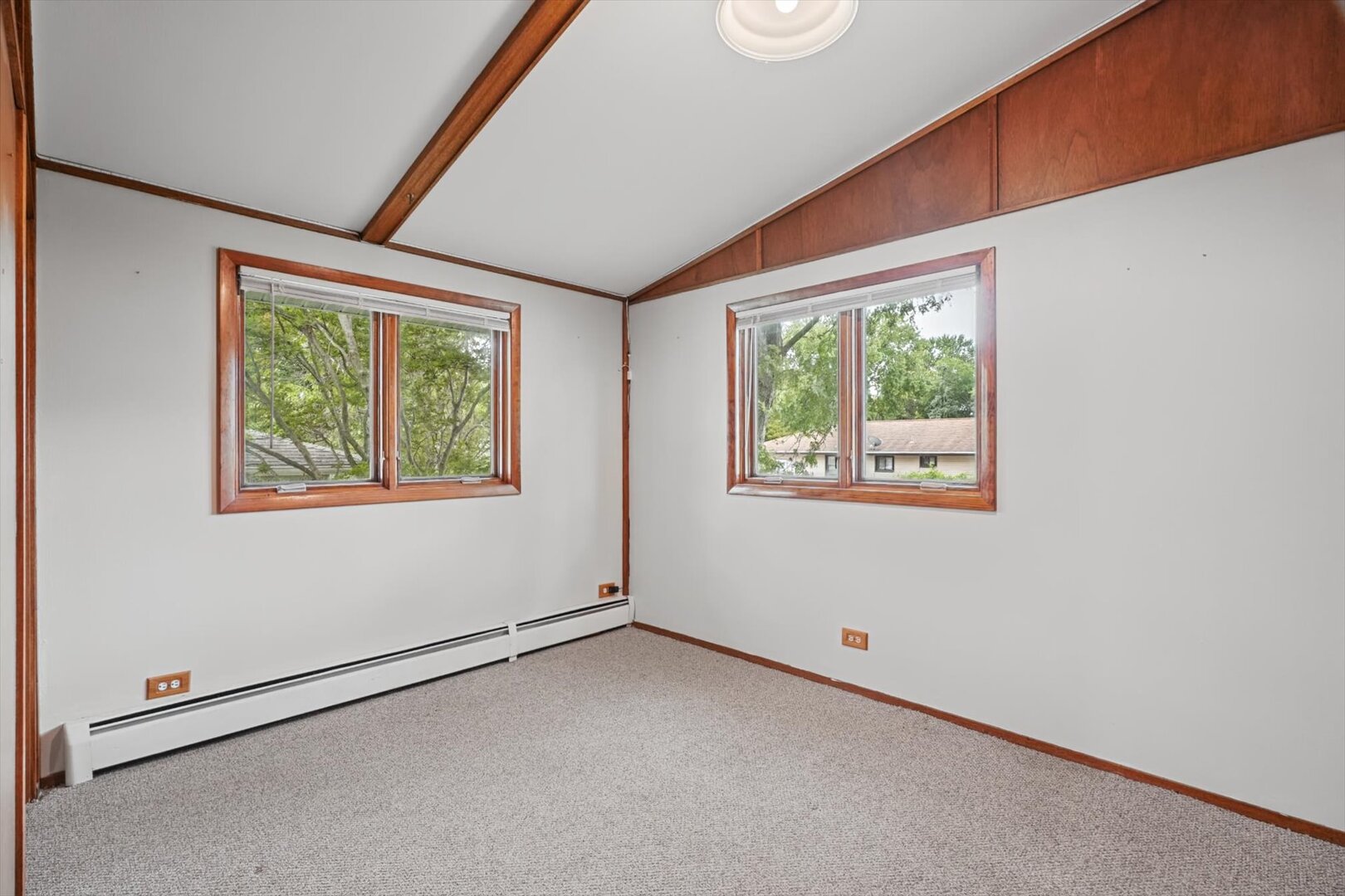 814 Pinecrest Drive Property Photo 30