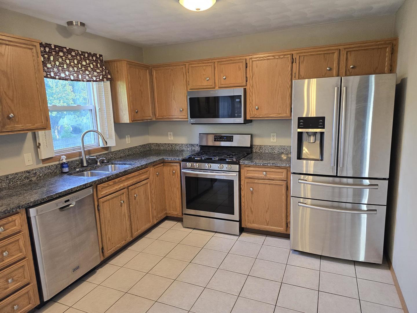 6585 Sonoma Property Photo 6