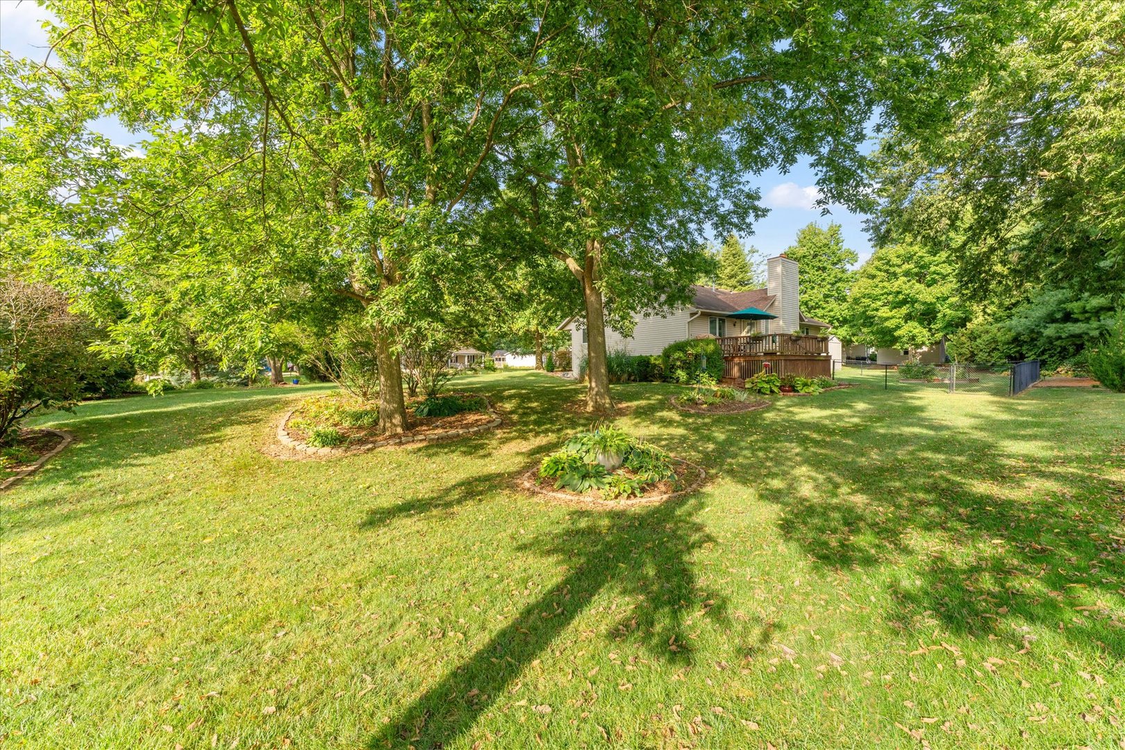 2000 Spruce Lane Property Photo 48