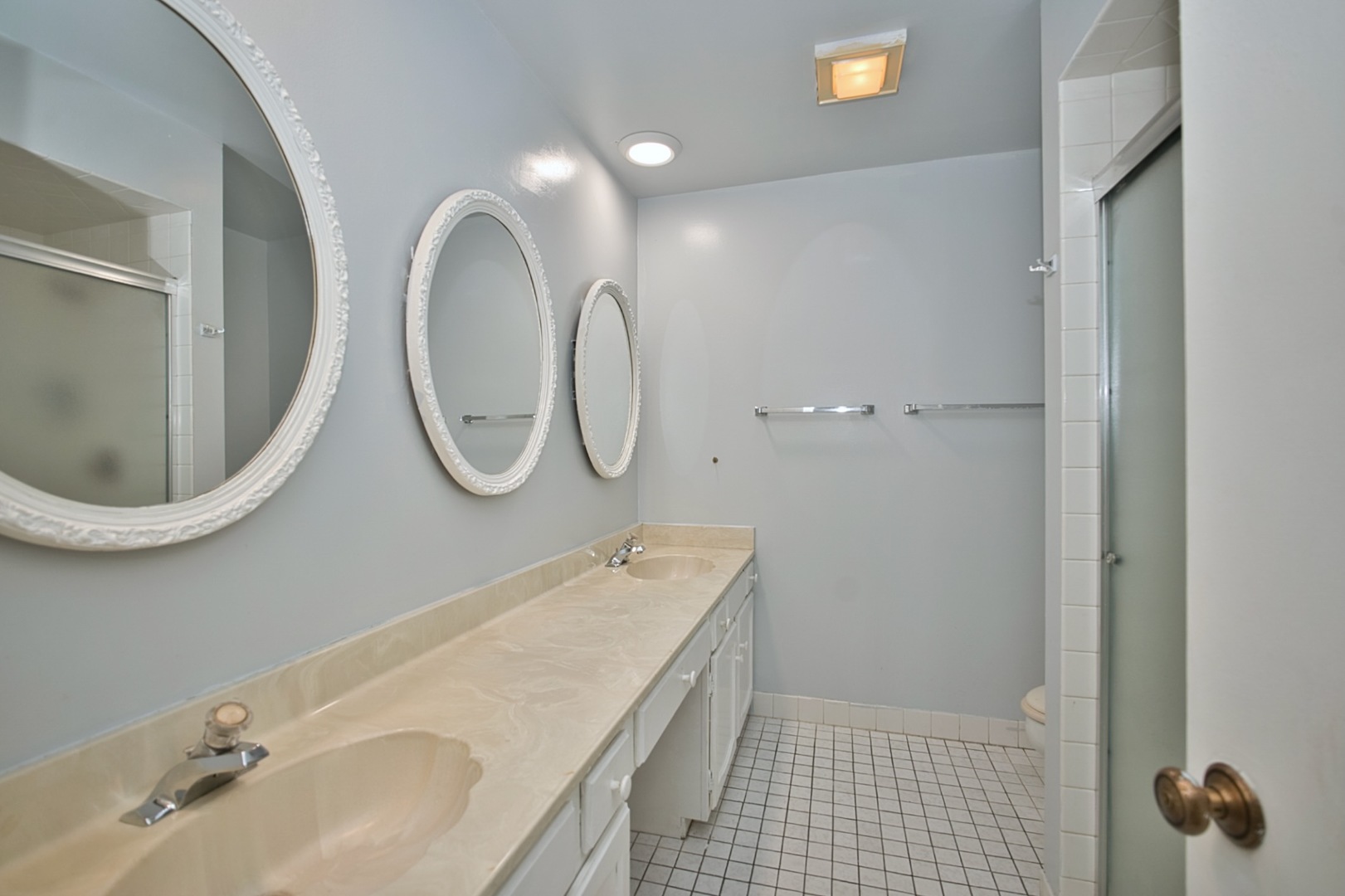 7601 Lincoln Avenue 502 Property Photo 26