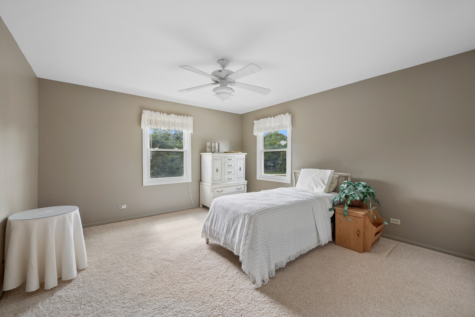 1132 W Mallard Drive Property Photo 20