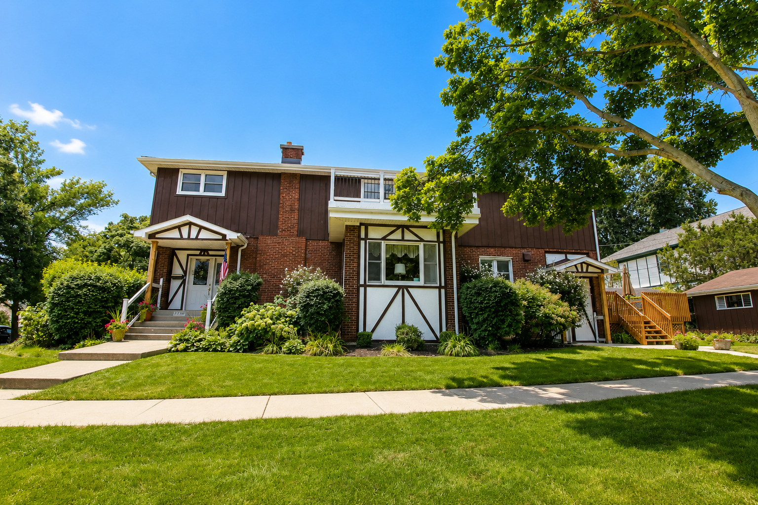 2269 W 109th Street Property Photo 4