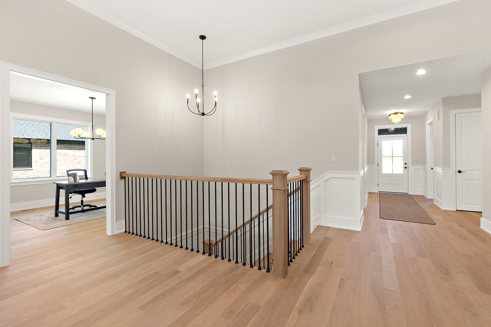 11167 Lizmore Lane Property Photo 8