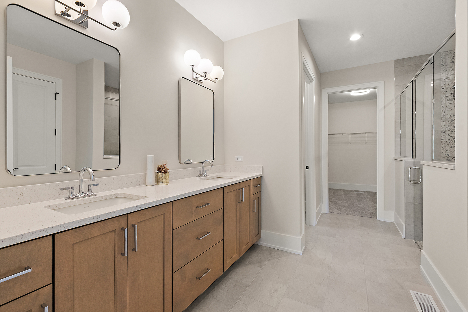 11167 Lizmore Lane Property Photo 23