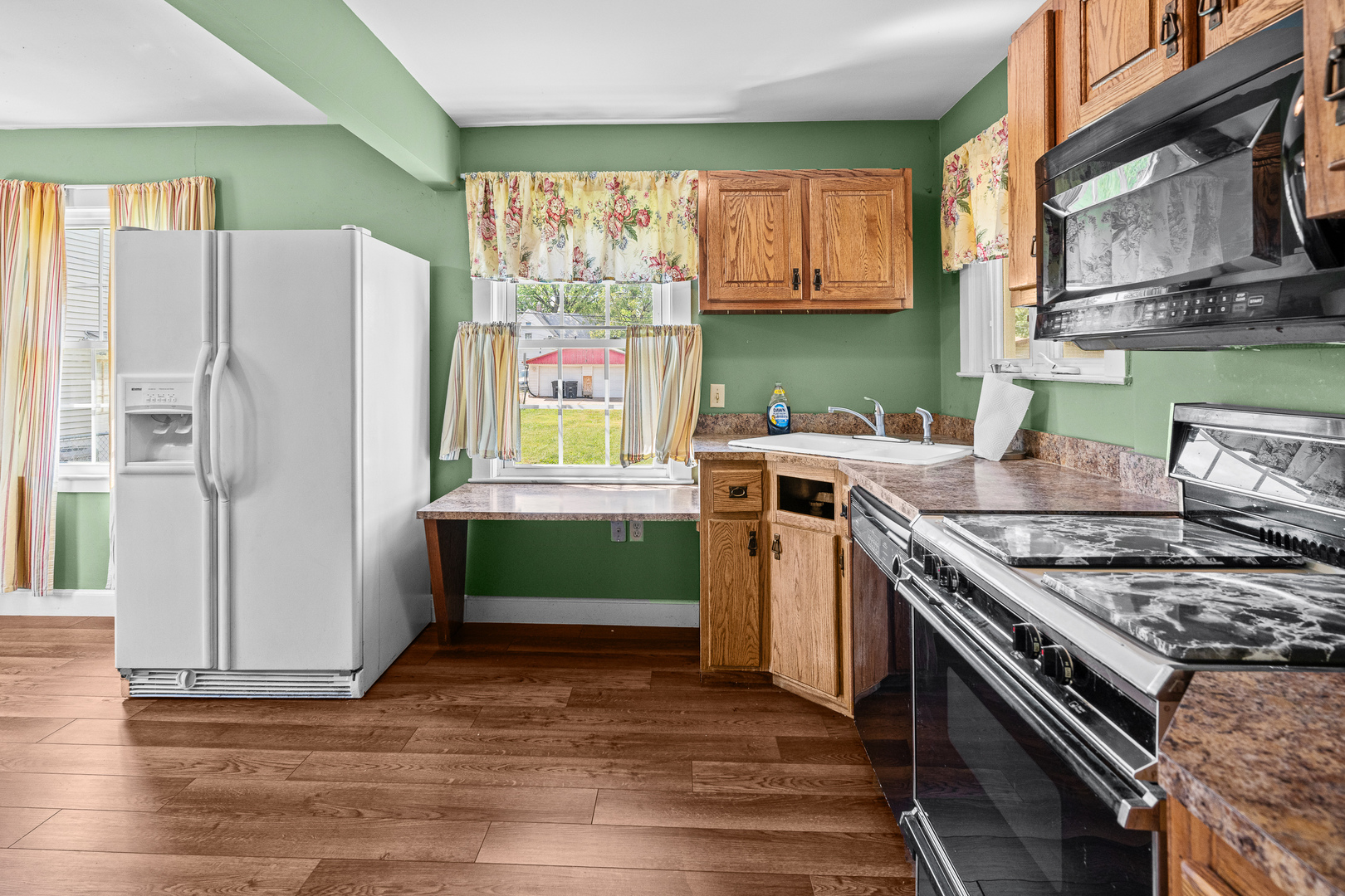 1570 43rd Street Property Photo 21