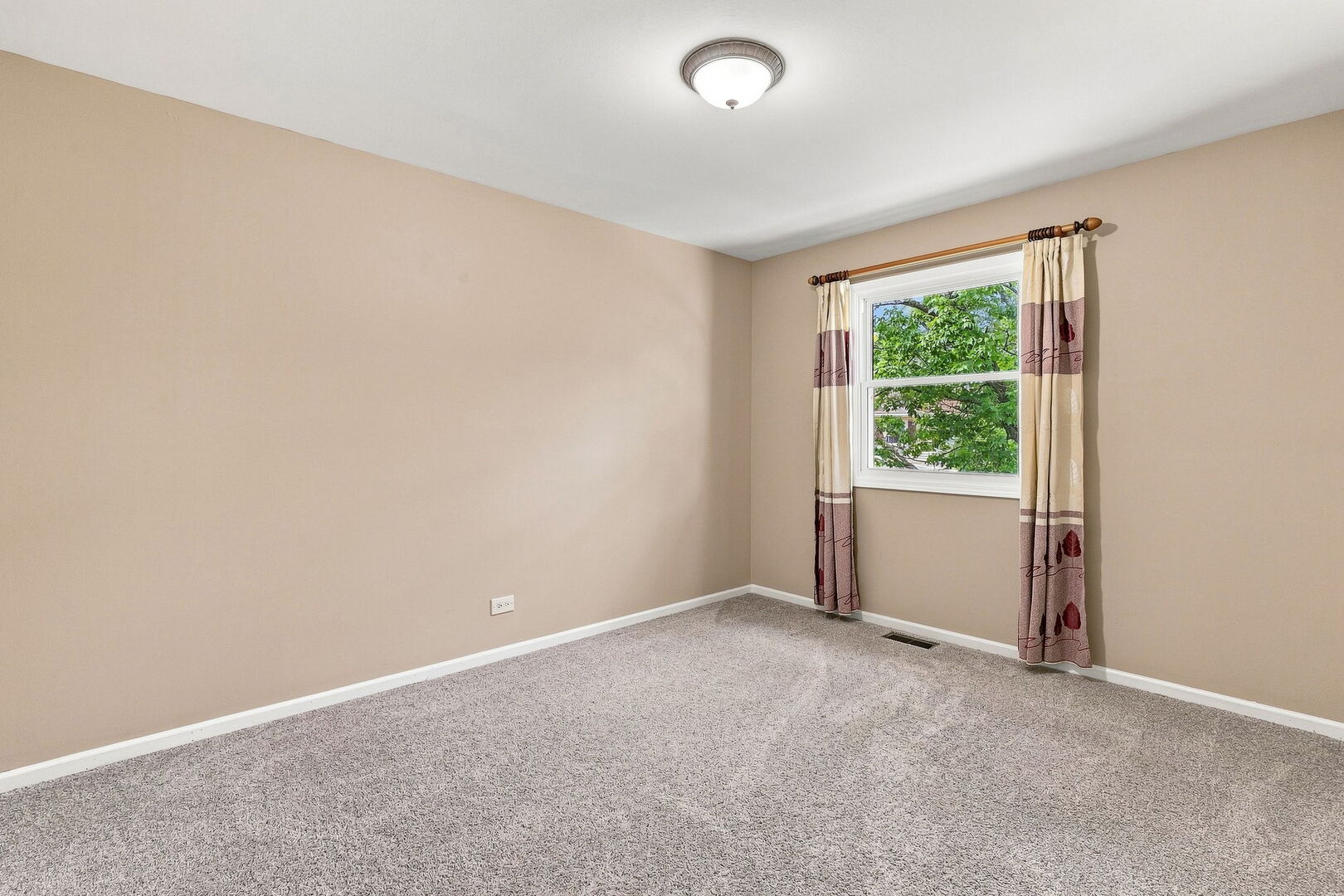 4345 Rock Cove Drive Property Photo 24