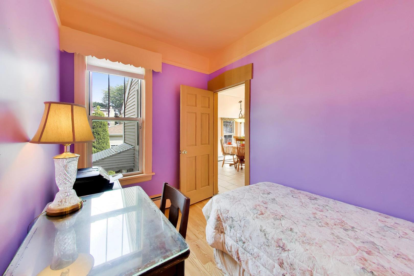 4149 N Ridgeway Avenue Property Photo 20