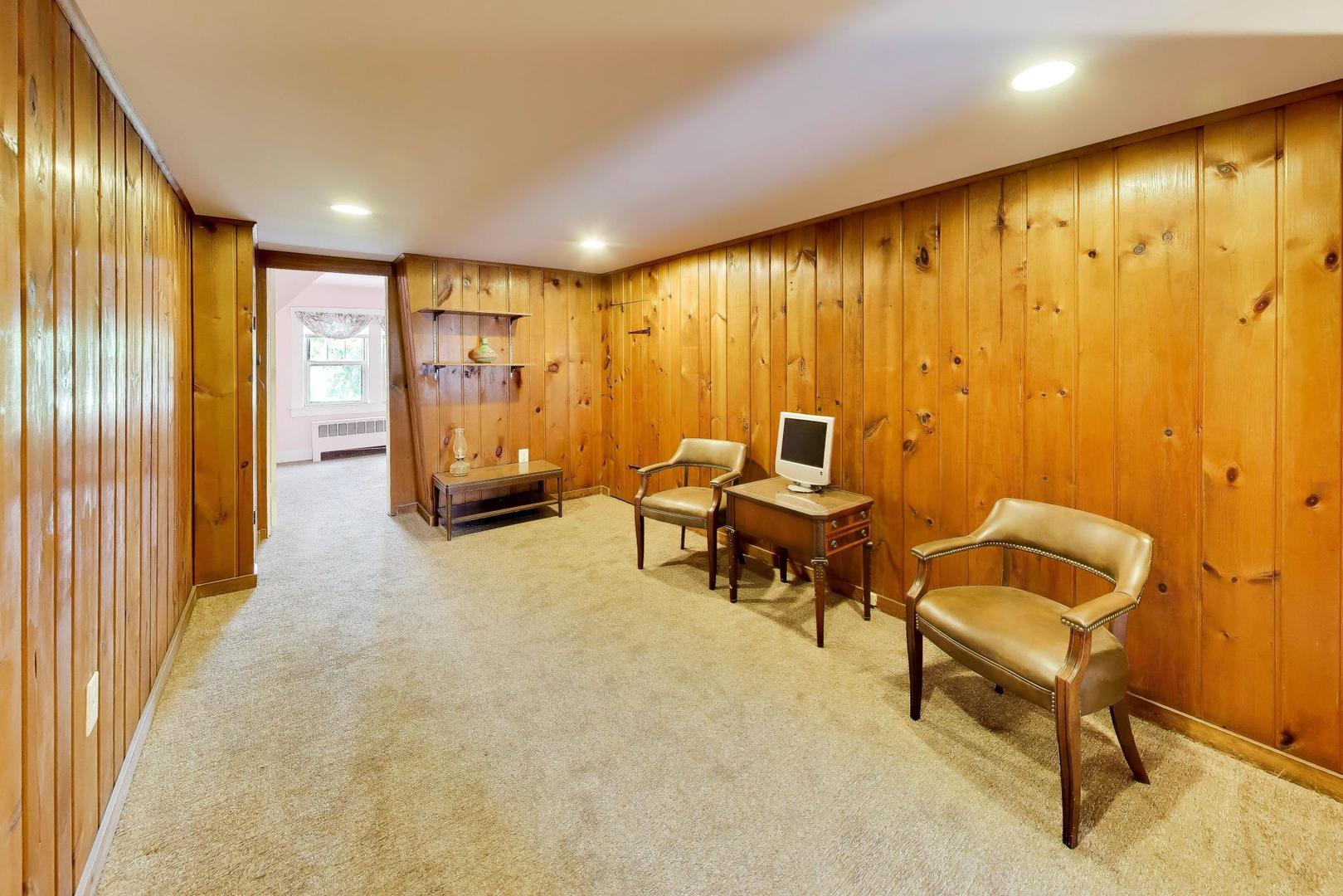 4149 N Ridgeway Avenue Property Photo 22