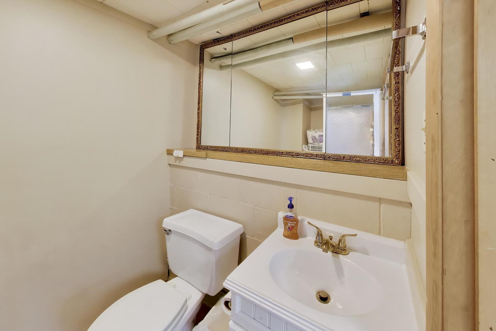 4149 N Ridgeway Avenue Property Photo 35