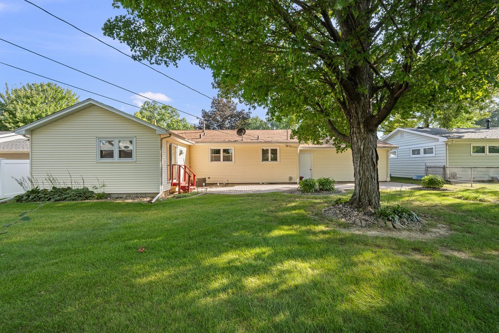 543 40th Avenue Property Photo 7