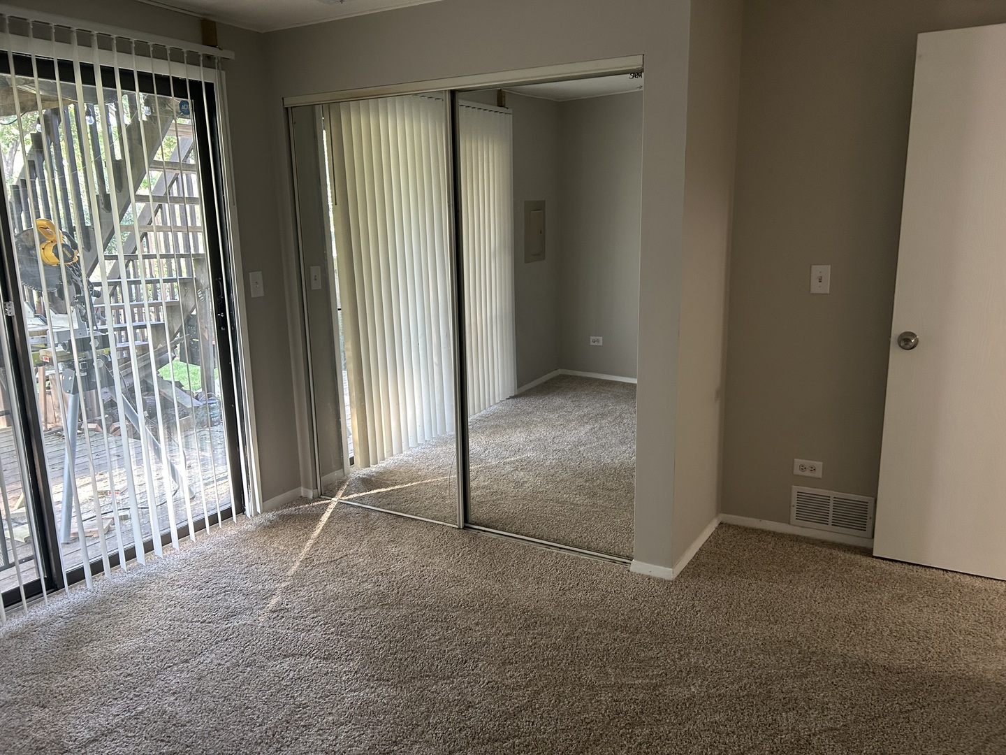 1116 Stratford Lane Property Photo 14
