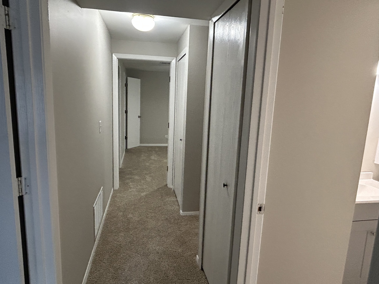 1116 Stratford Lane Property Photo 18
