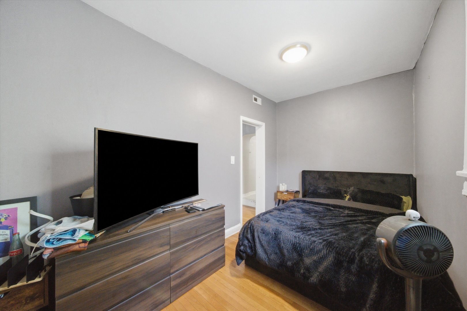 1512 N Maplewood Avenue Property Photo 7