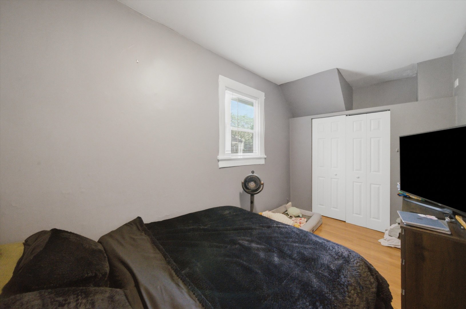 1512 N Maplewood Avenue Property Photo 8