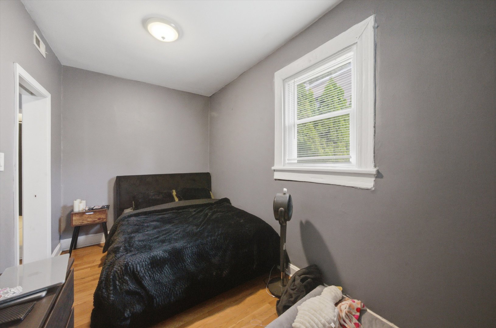 1512 N Maplewood Avenue Property Photo 9