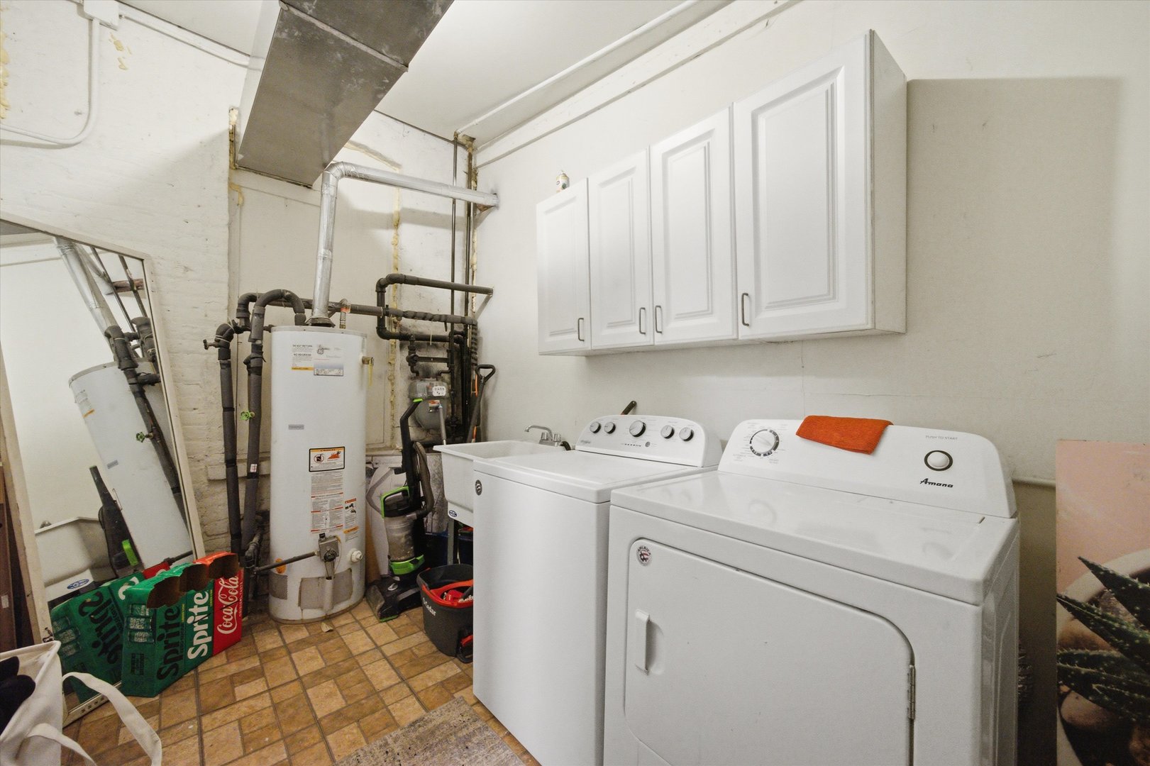 1512 N Maplewood Avenue Property Photo 22
