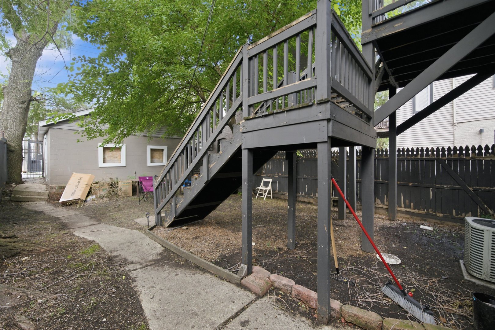 1512 N Maplewood Avenue Property Photo 24