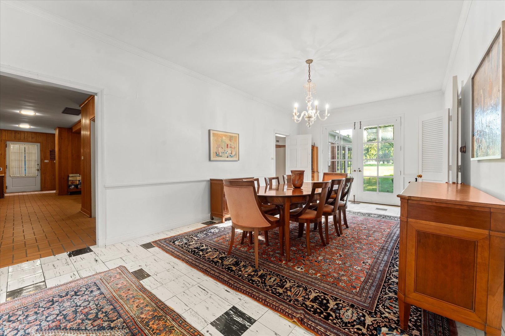 1110 Country Lane Property Photo 17