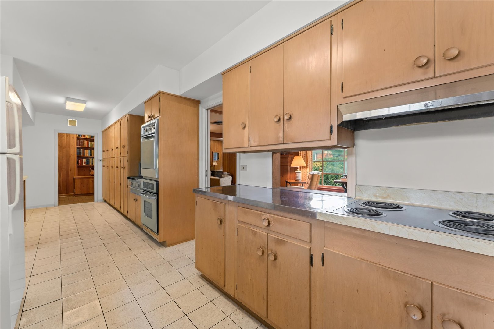 1110 Country Lane Property Photo 24