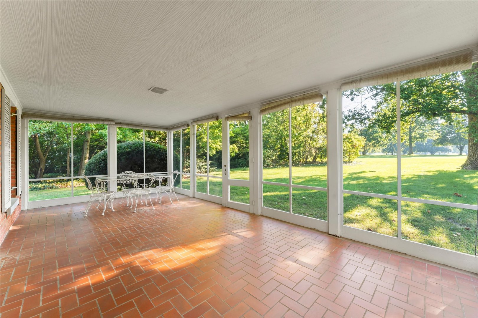 1110 Country Lane Property Photo 45