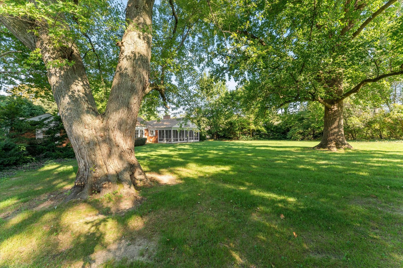 1110 Country Lane Property Photo 49