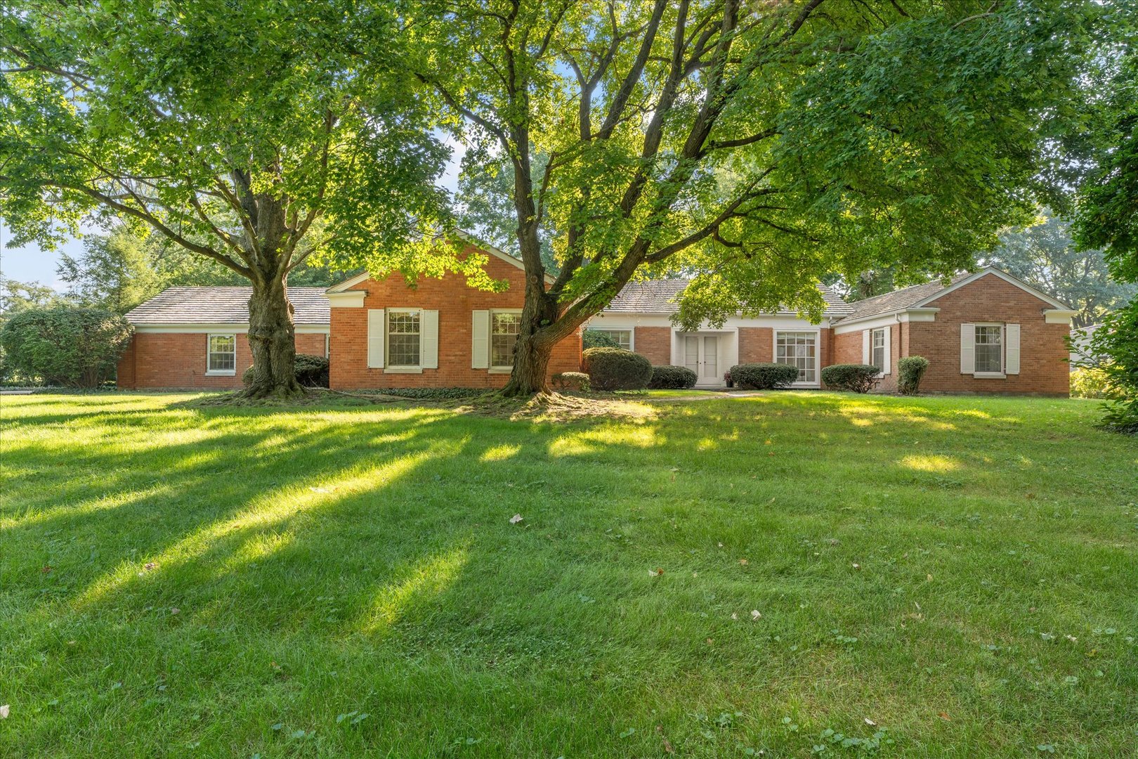 1110 Country Lane Property Photo 56