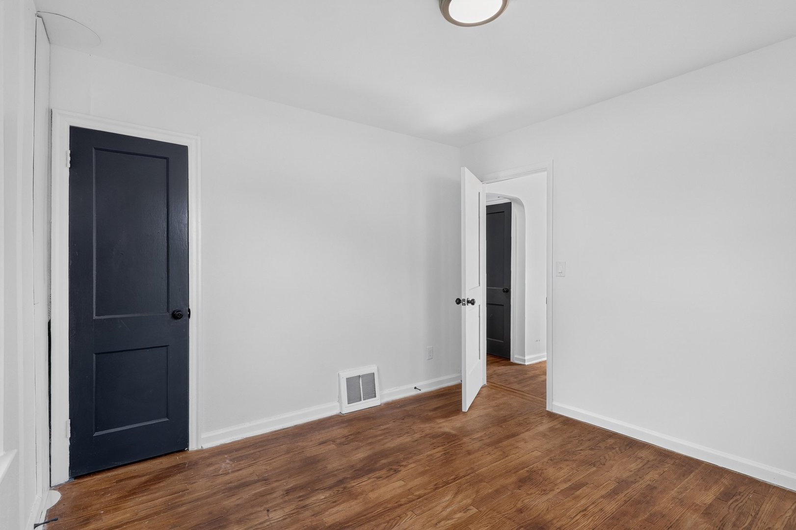 2917 Lawndale Avenue Property Photo 20