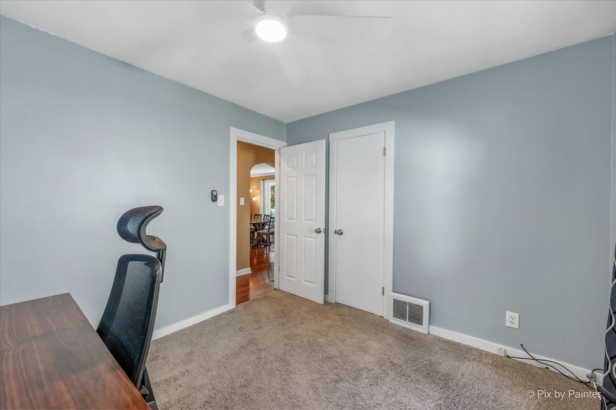 436 Le Grande Boulevard Property Photo 12