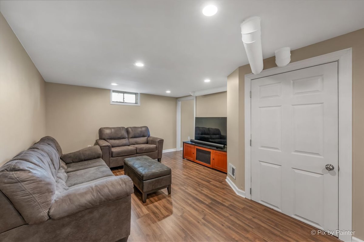 436 Le Grande Boulevard Property Photo 16