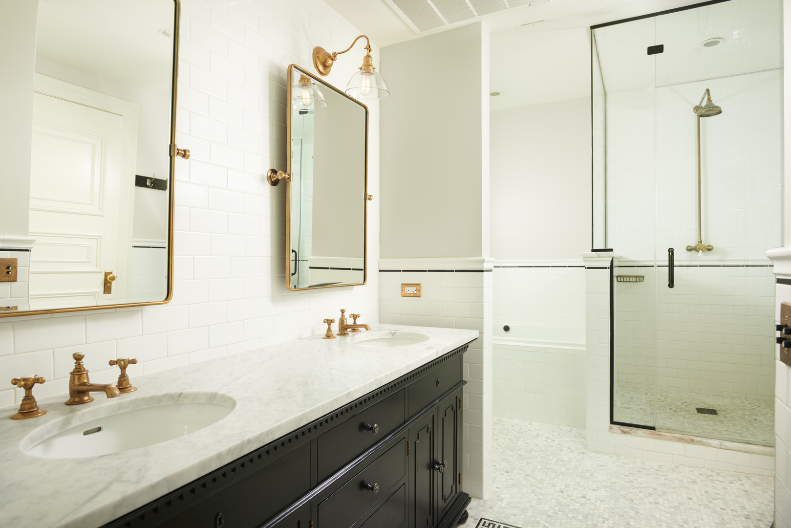 333 W Hubbard Street 610-611 Property Photo 18