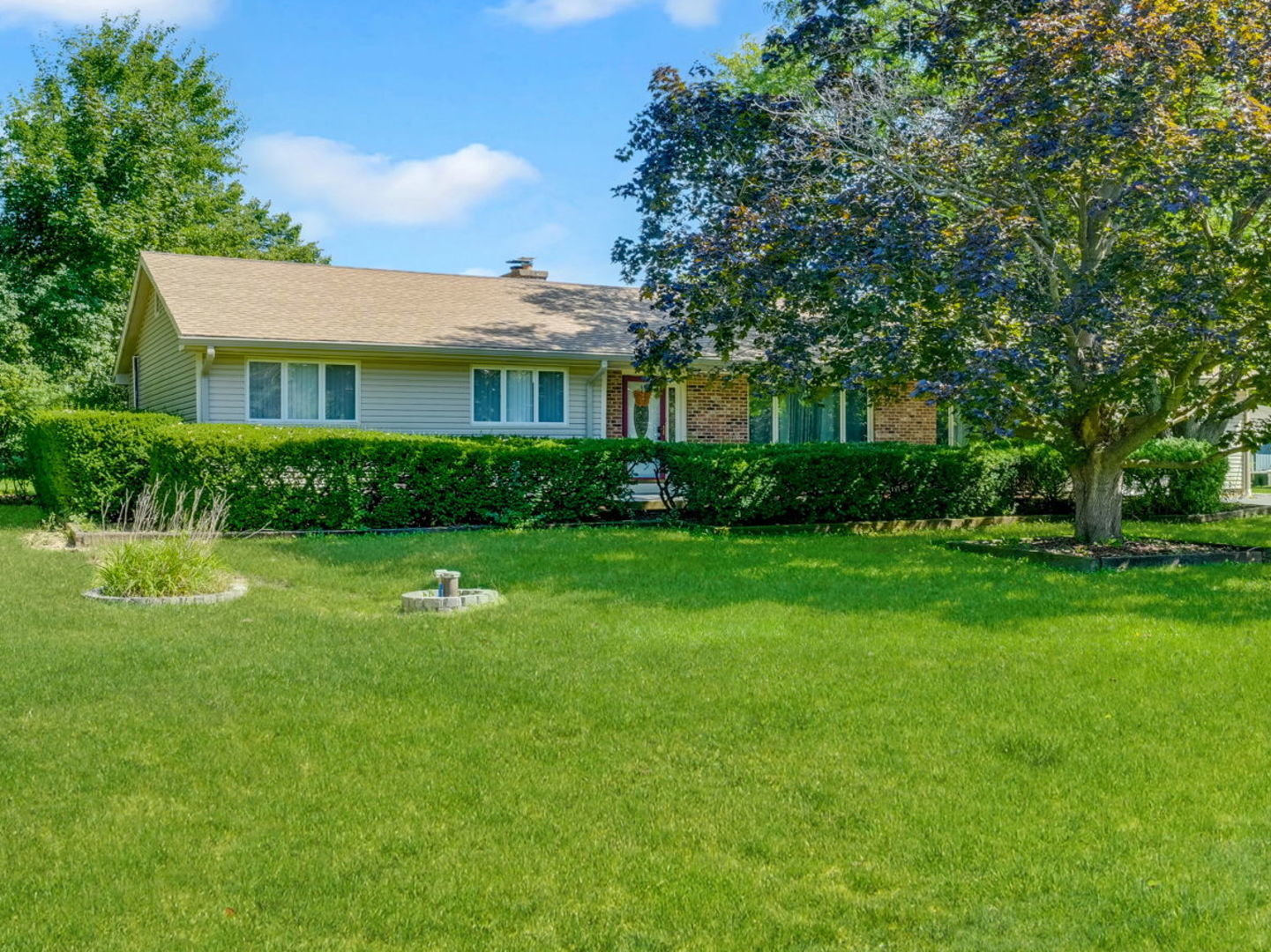 2226 Shannondale Road Property Photo 1