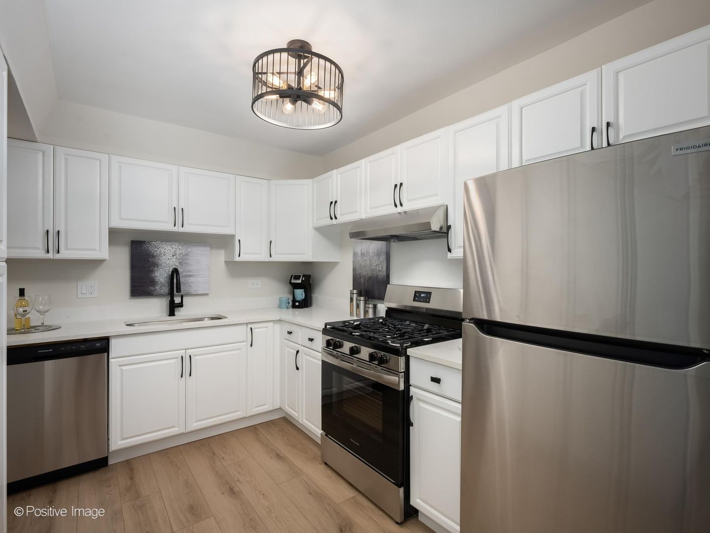 1751 Sussex Walk D Property Photo 7