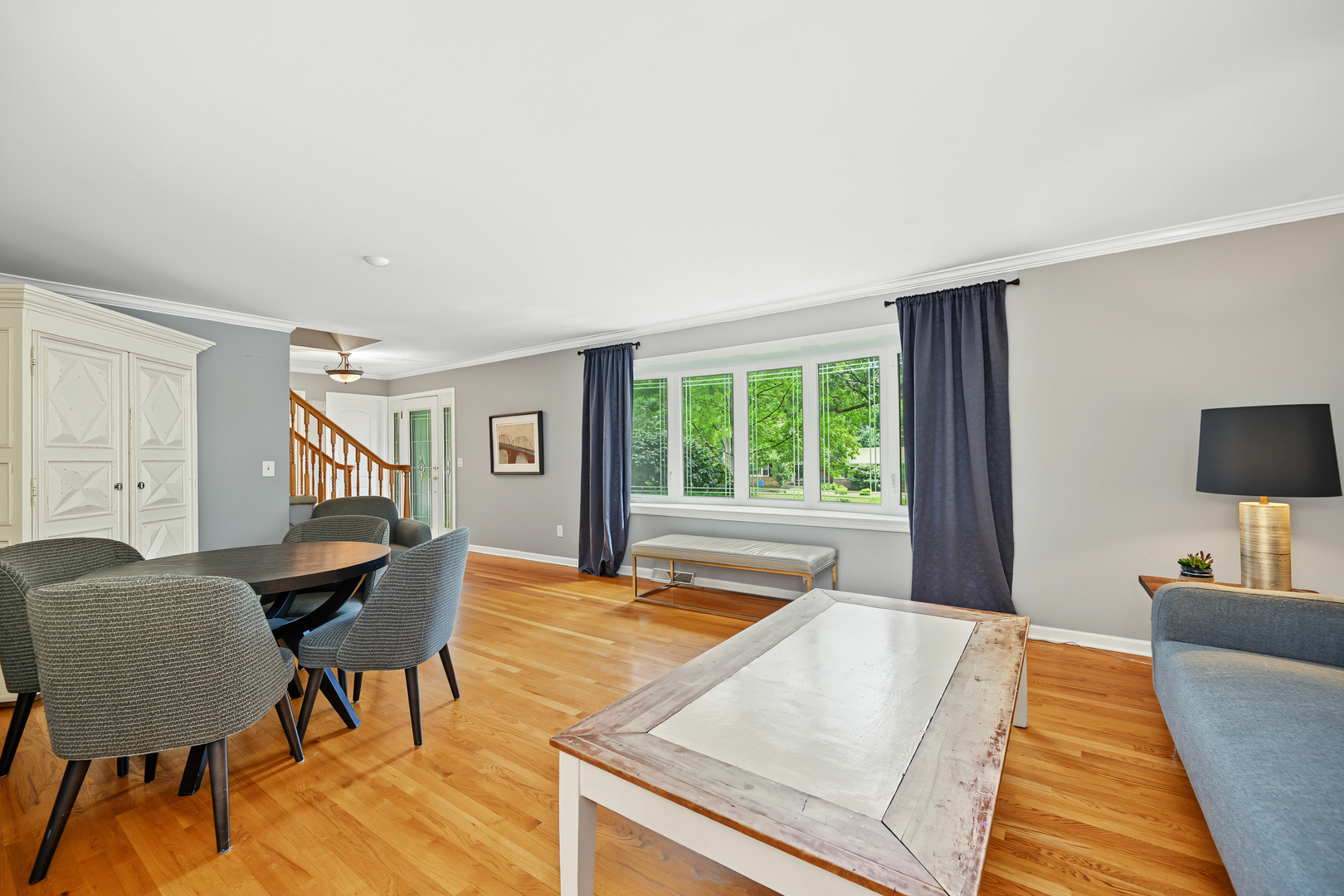 26w530 Prairie Avenue Property Photo 7
