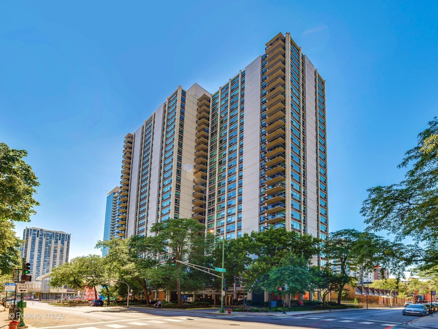 1255 N SANDBURG Terrace 1411